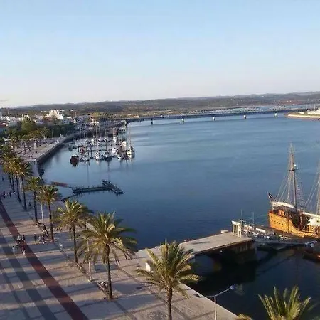 فيلة Typical Fishing Village In Historic Center I *